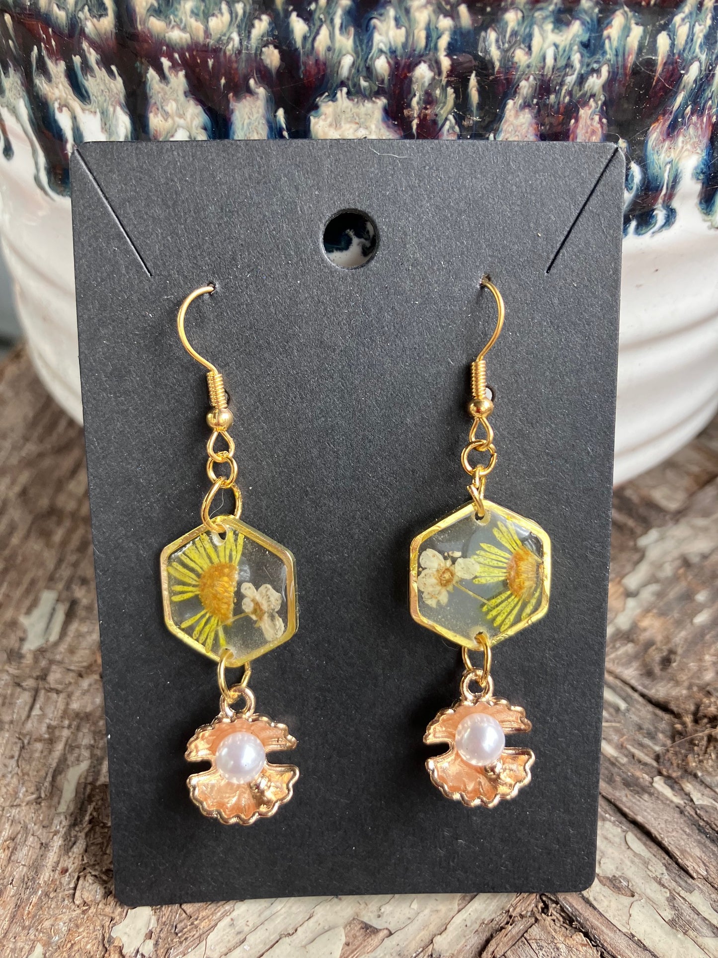 Pressed dried flowers in UV resin with clams & pearls earrings