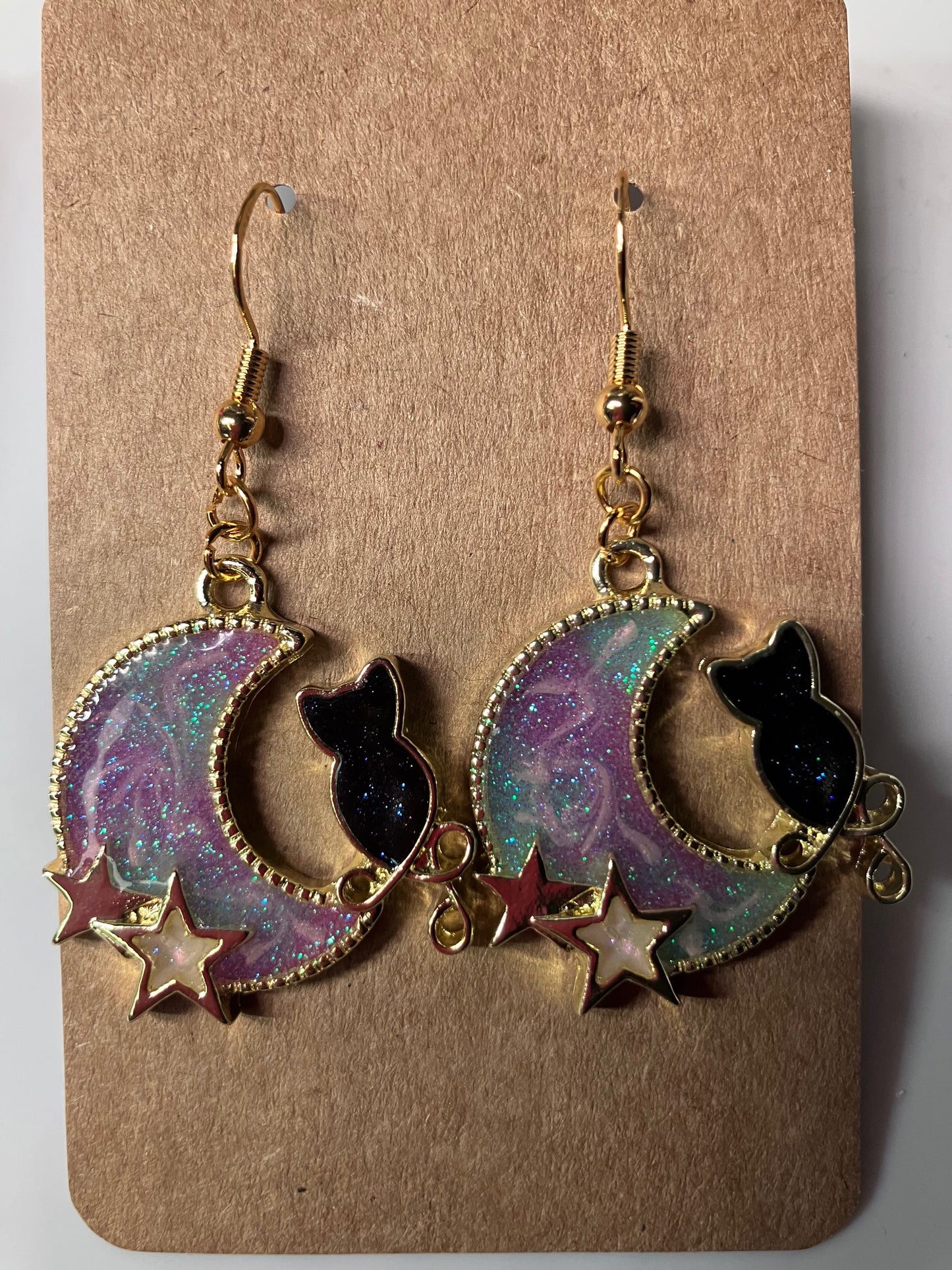 ******NEW****** Kitty earrings made with metal & UV resin