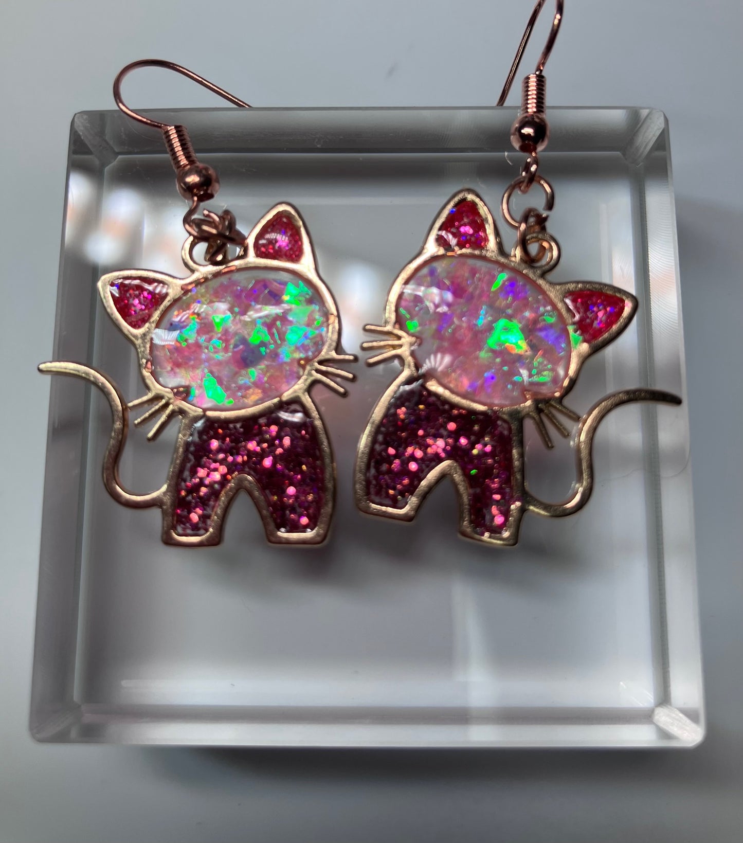 ****NEW**** Glitzy Kitty earrings made with metal & UV resin