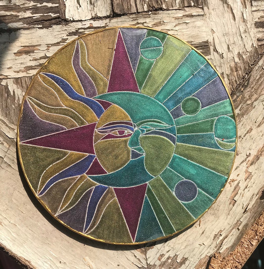 Sun/Moon resin decoration