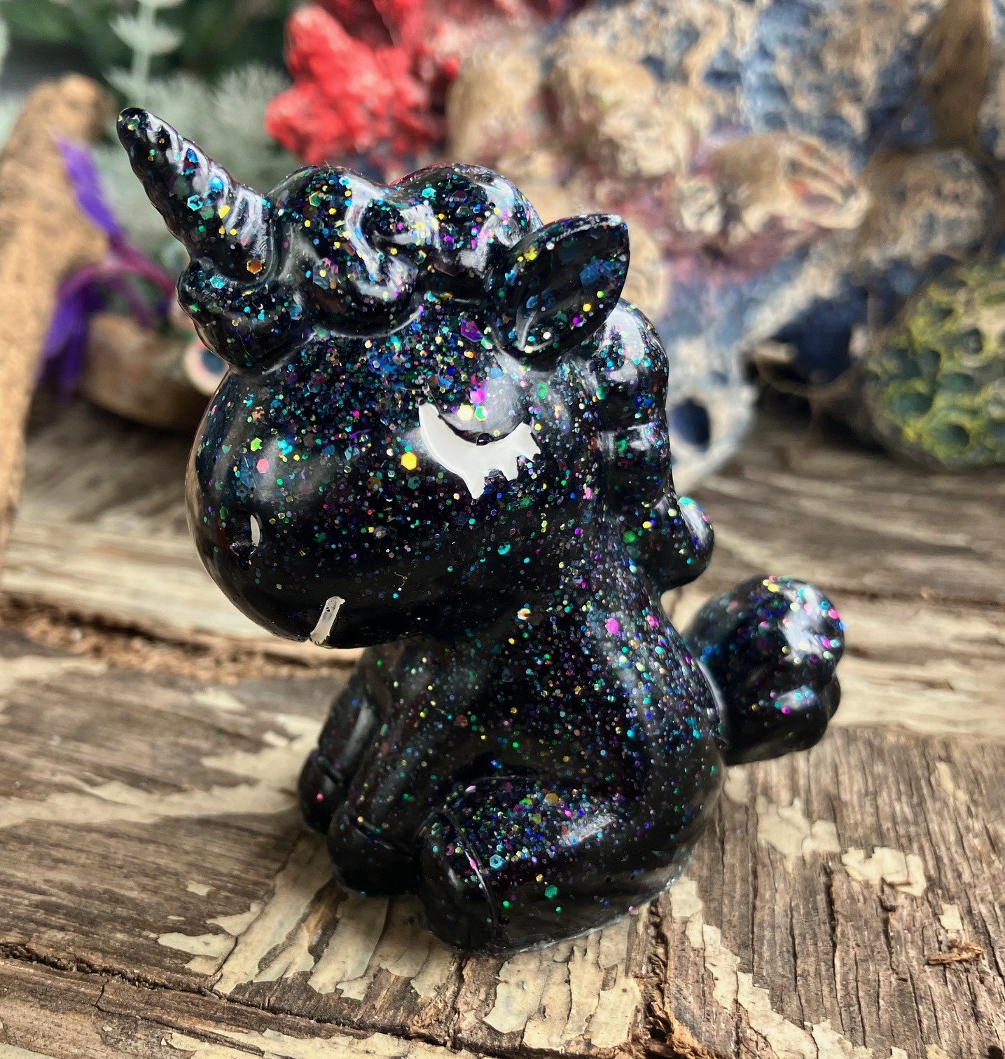 resin unicorn & GLOW unicorn