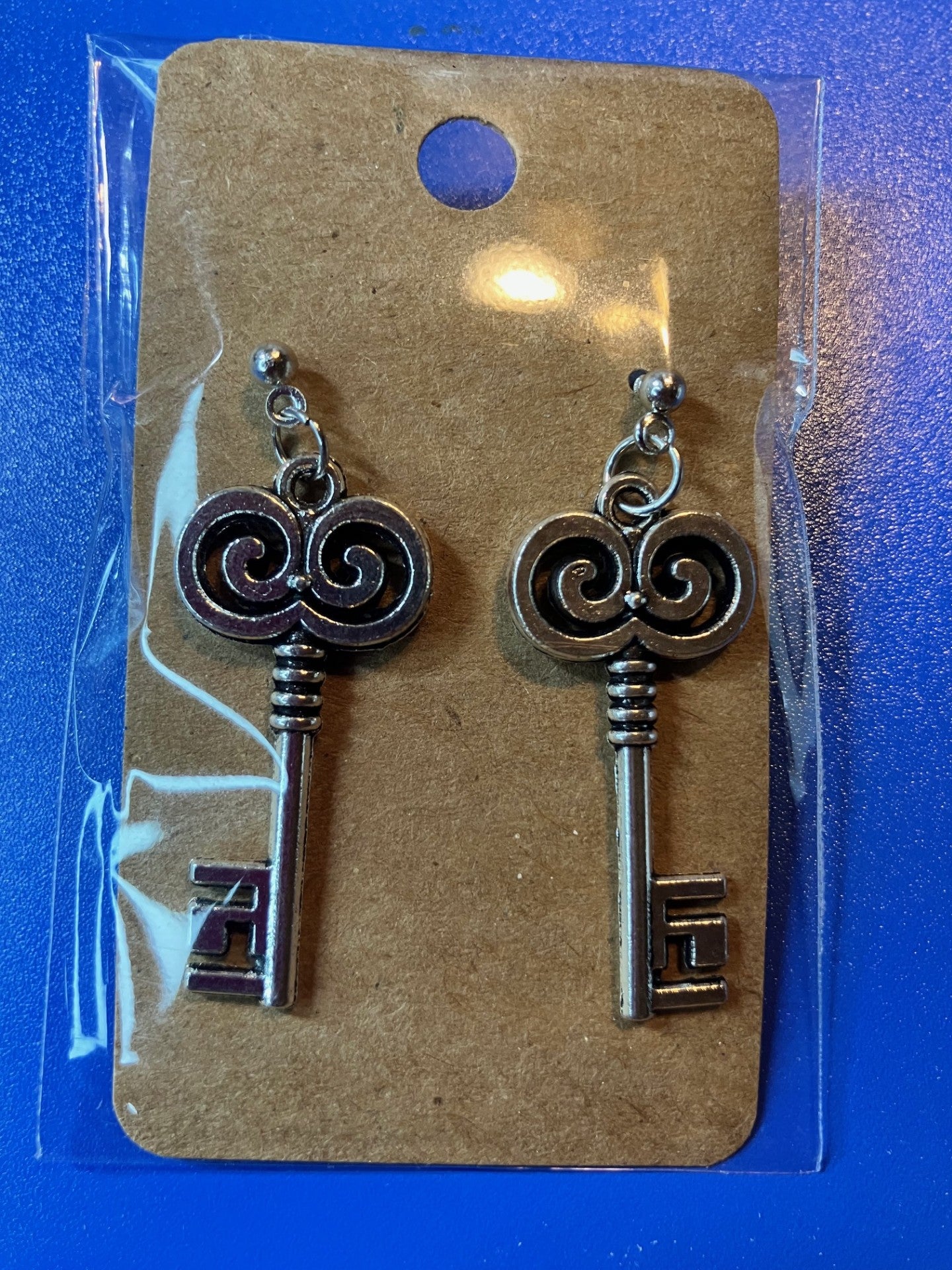 *****NEW***** Key charm earrings